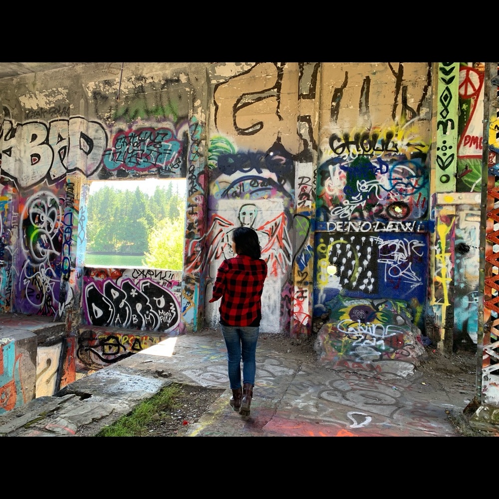 Meet your Posher, Kim